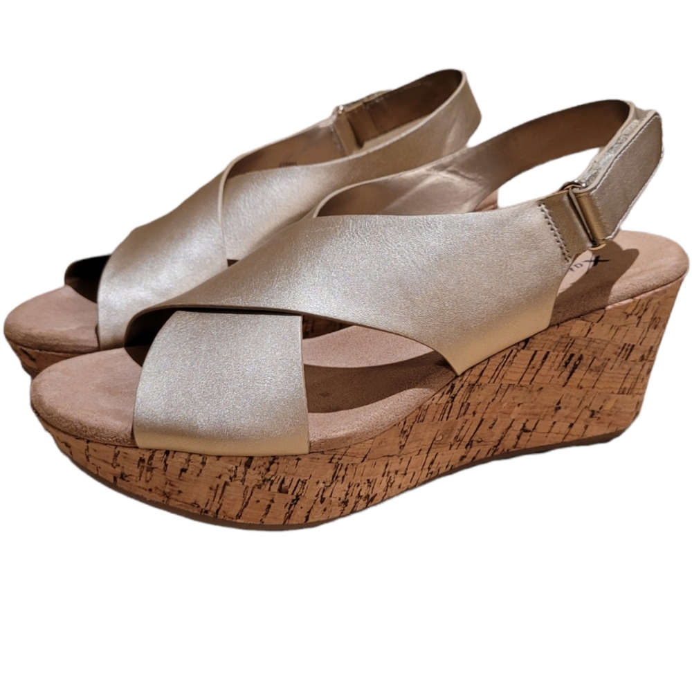Xappeal Womens Tan Wedge Sandals